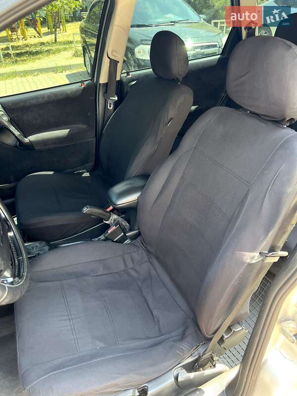 Универсал Opel Vectra 2000 в Черноморске
