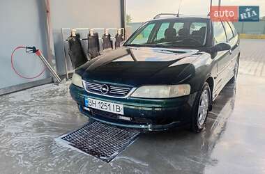 Универсал Opel Vectra 1999 в 