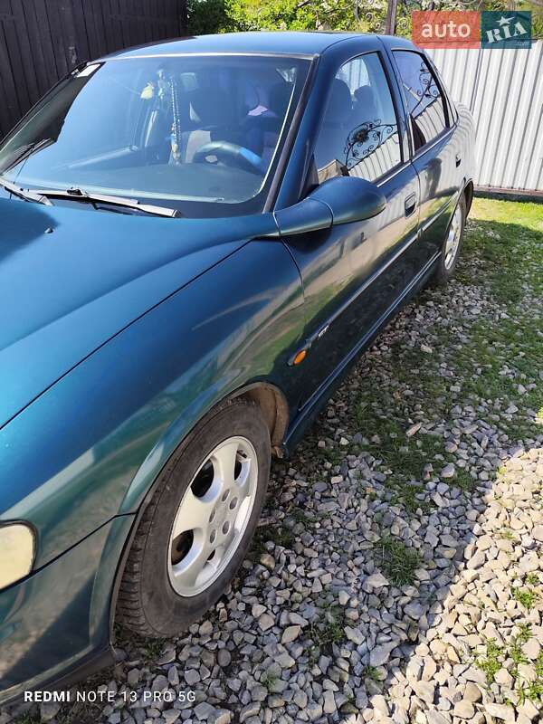 Седан Opel Vectra 2000 в Ивано-Франковске