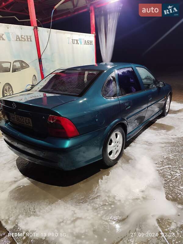 Седан Opel Vectra 2000 в Ивано-Франковске