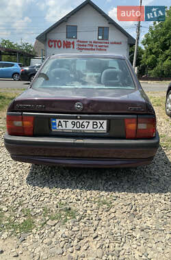 Седан Opel Vectra 1993 в 