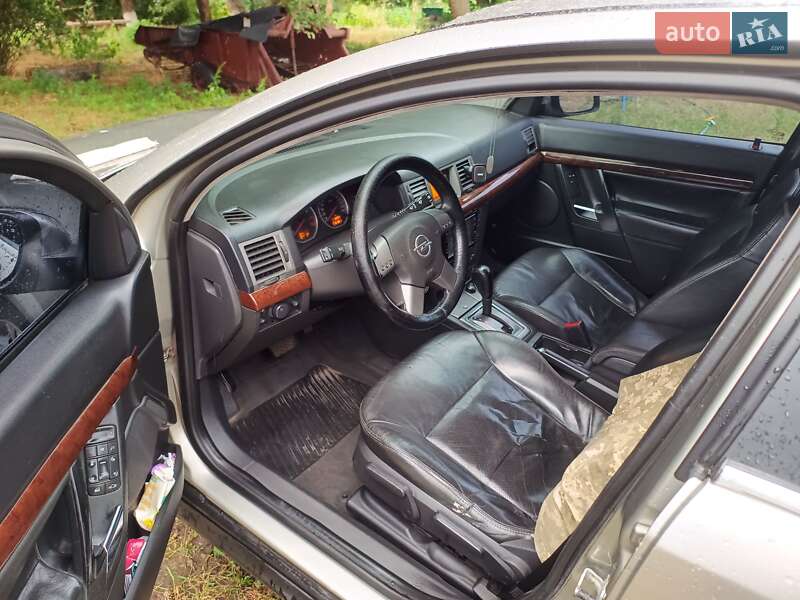 Opel Vectra 2004