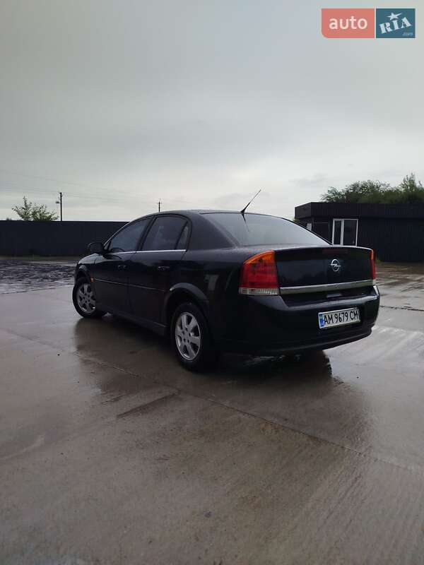 Седан Opel Vectra 2003 в Житомире