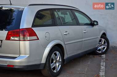 Универсал Opel Vectra 2005 в 