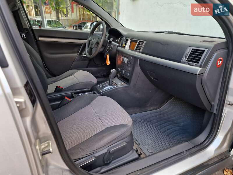 Универсал Opel Vectra 2005 в Одессе