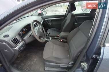 Універсал Opel Vectra 2005 в 