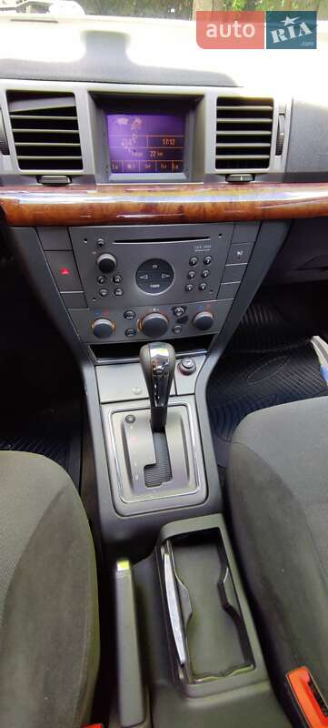 Седан Opel Vectra 2004 в Виннице
