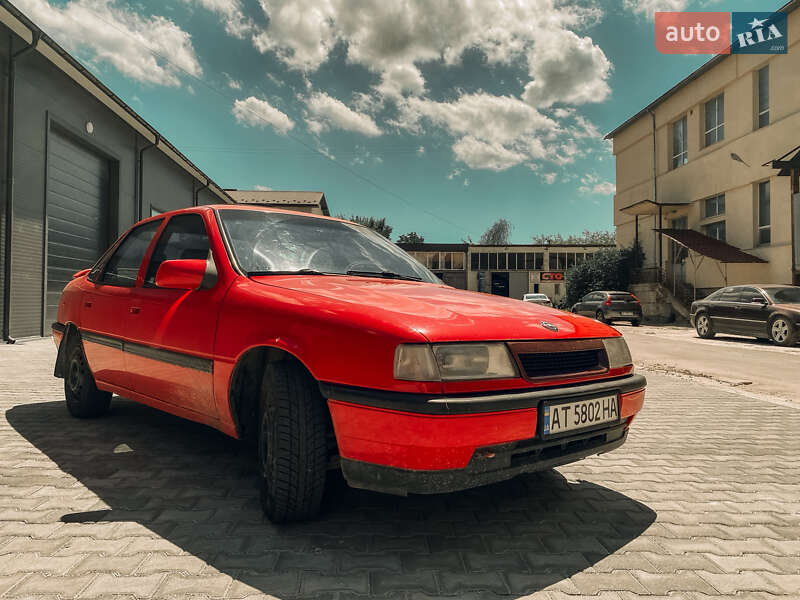 Седан Opel Vectra 1990 в Ивано-Франковске
