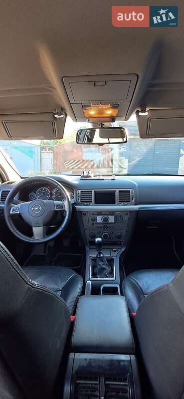 Универсал Opel Vectra 2008 в Черновцах