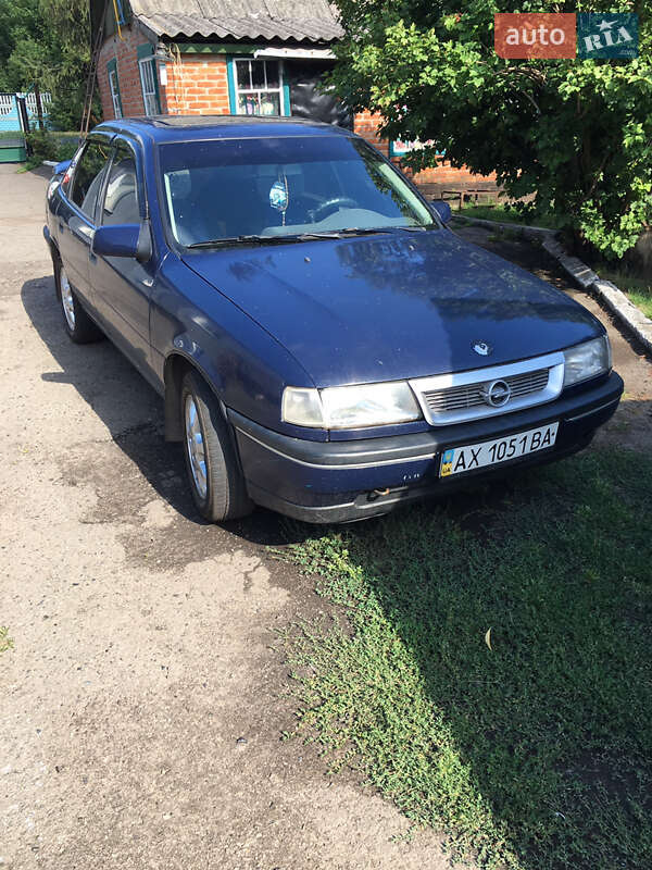 Седан Opel Vectra 1991 в Полтаве