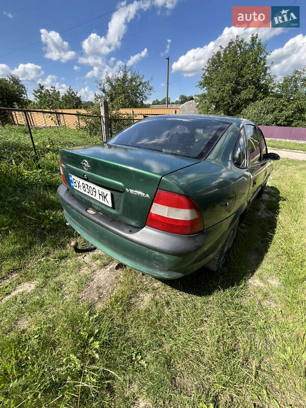 Седан Opel Vectra 1996 в Городке