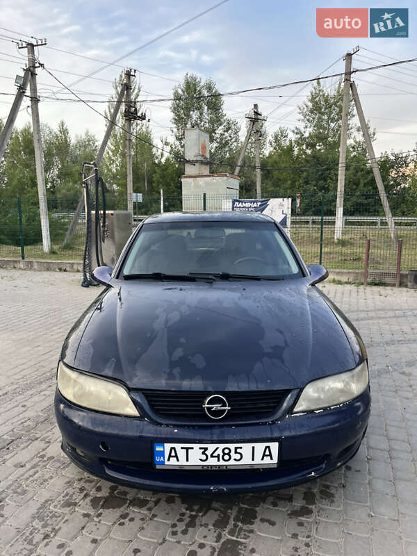 Седан Opel Vectra 2000 в 