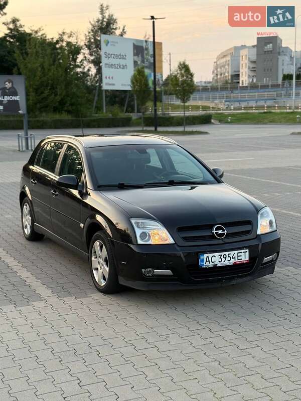 Универсал Opel Vectra 2003 в 