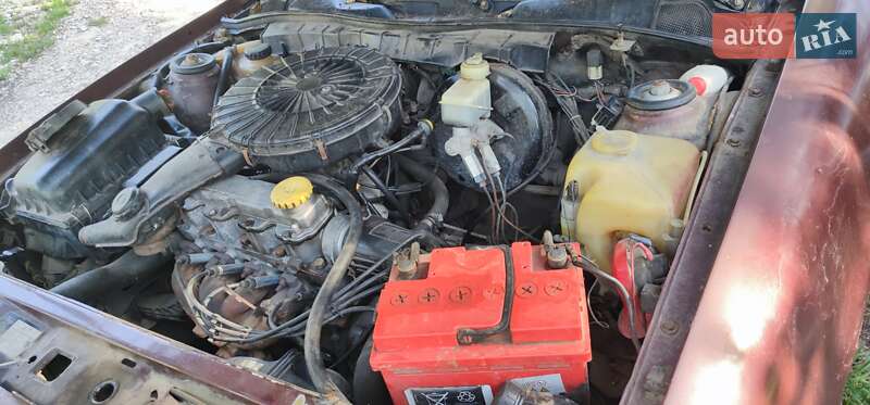 Седан Opel Vectra 1991 в Полтаві