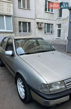 Седан Opel Vectra 1989 в Харкові