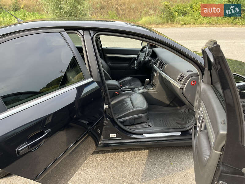 Лифтбек Opel Vectra 2008 в Киеве