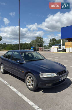 Седан Opel Vectra 1996 в Каменском