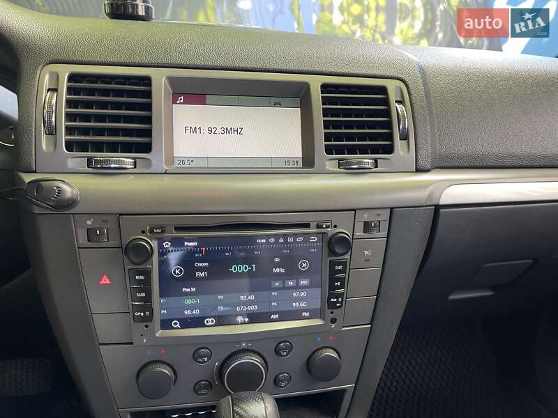 Седан Opel Vectra 2007 в Кременчуге