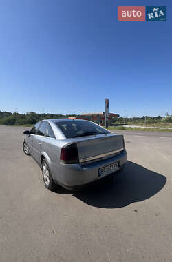 Лифтбек Opel Vectra 2004 в 