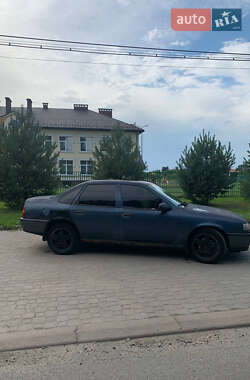 Седан Opel Vectra 1989 в 