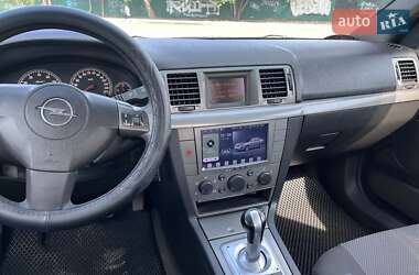 Седан Opel Vectra 2006 в Одесі