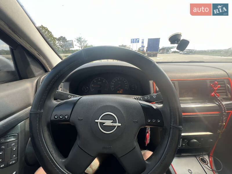 Седан Opel Vectra 2002 в Киеве фото 4 Седан Opel Vectra 2002 в Киеве