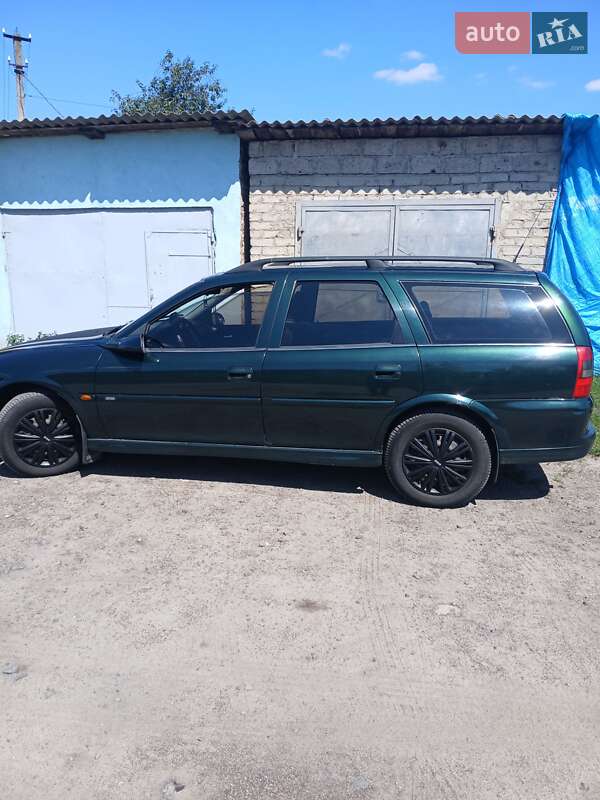 Универсал Opel Vectra 1999 в Рожище