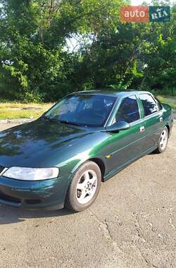 Седан Opel Vectra 2000 в 