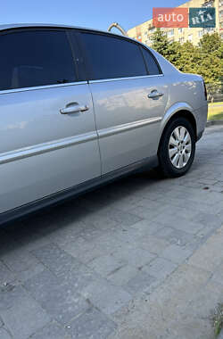 Седан Opel Vectra 2003 в 