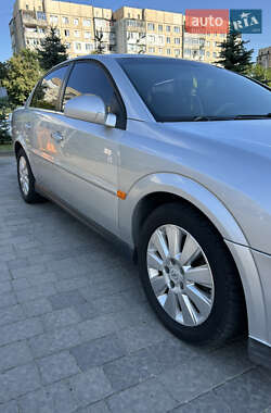Седан Opel Vectra 2003 в 