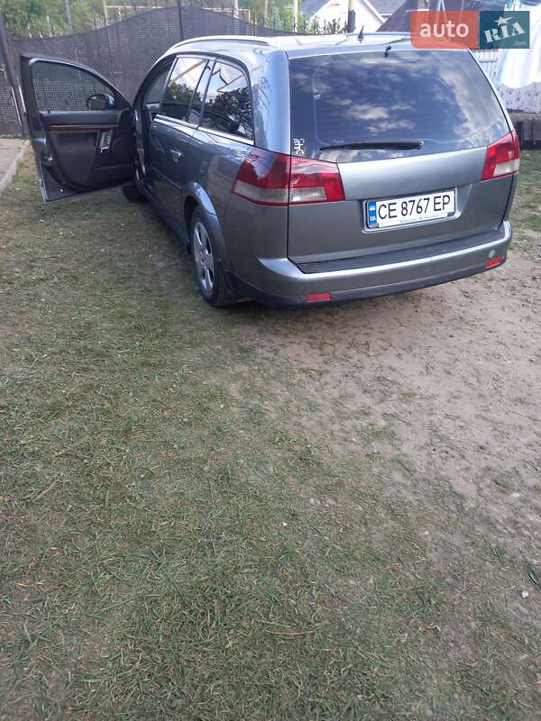 Универсал Opel Vectra 2004 в Черновцах