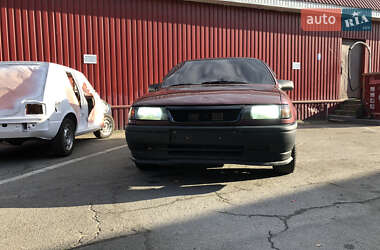 Седан Opel Vectra 1990 в Киеве