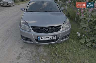 Седан Opel Vectra 2007 в Костополе