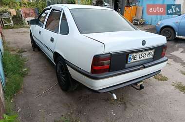 Седан Opel Vectra 1993 в Кривому Розі
