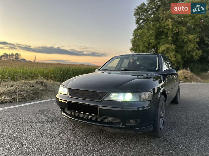 Седан Opel Vectra 1999 в Ромнах