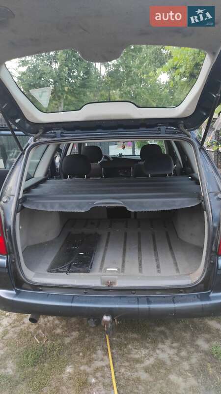 Универсал Opel Vectra 2000 в Сарнах