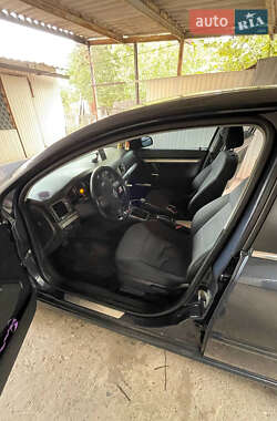 Седан Opel Vectra 2007 в 