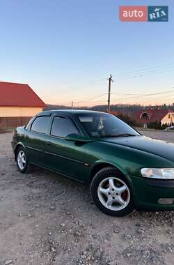 Седан Opel Vectra 1997 в Бучаче