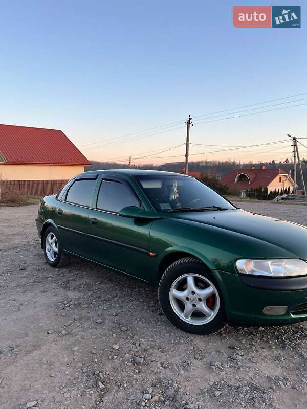 Седан Opel Vectra 1997 в 