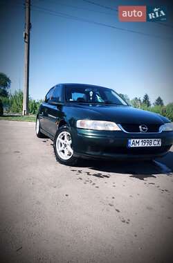 Седан Opel Vectra 2001 в 