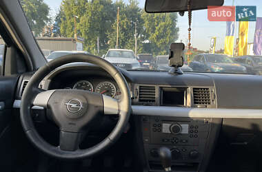 Універсал Opel Vectra 2005 в 