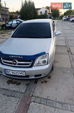 Седан Opel Vectra 2003 в Самборе