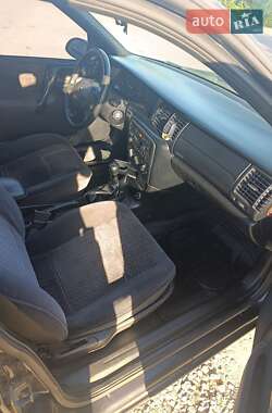 Седан Opel Vectra 1997 в 