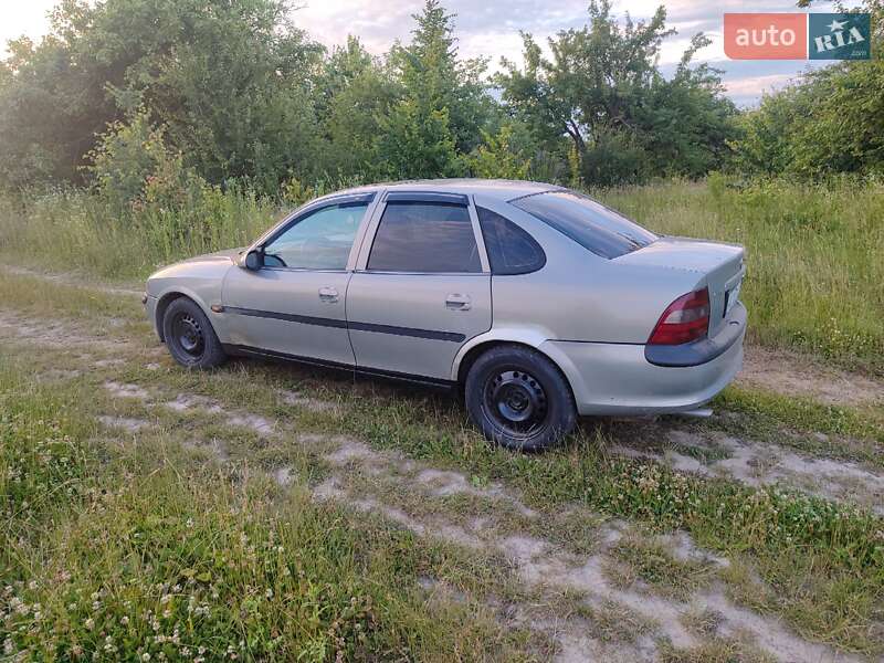 Седан Opel Vectra 1996 в Луцке