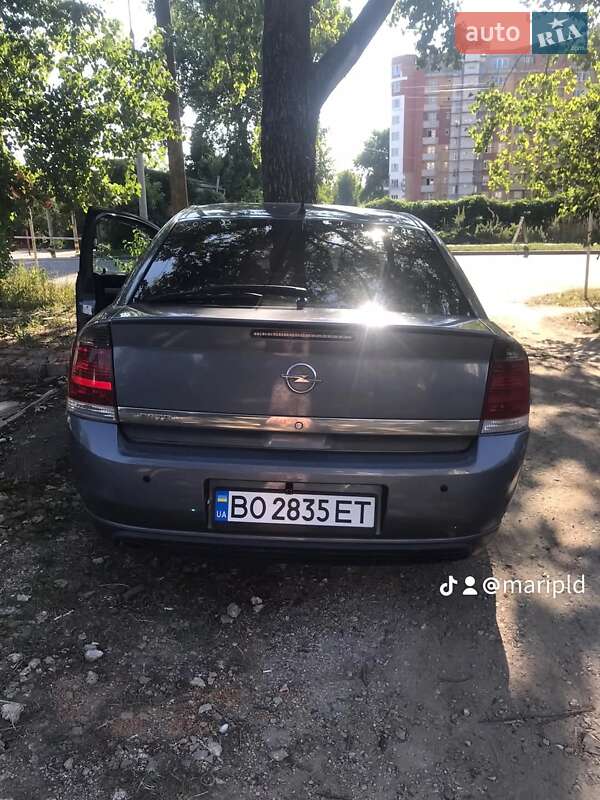 Лифтбек Opel Vectra 2004 в Тернополе фото 3 Лифтбек Opel Vectra 2004 в Тернополе