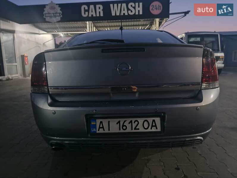 Лифтбек Opel Vectra 2005 в Борисполе