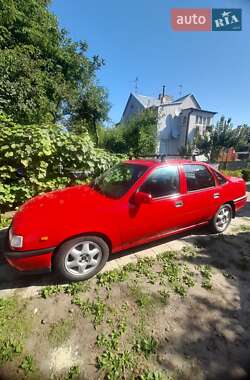 Седан Opel Vectra 1990 в Львове