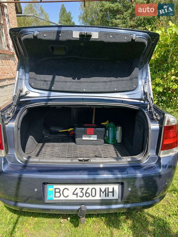 Седан Opel Vectra 2007 в Львове