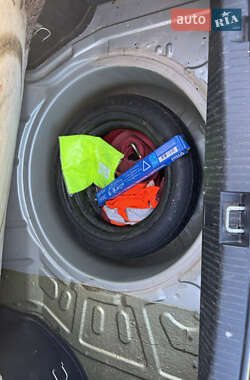 Седан Opel Vectra 2001 в Києві