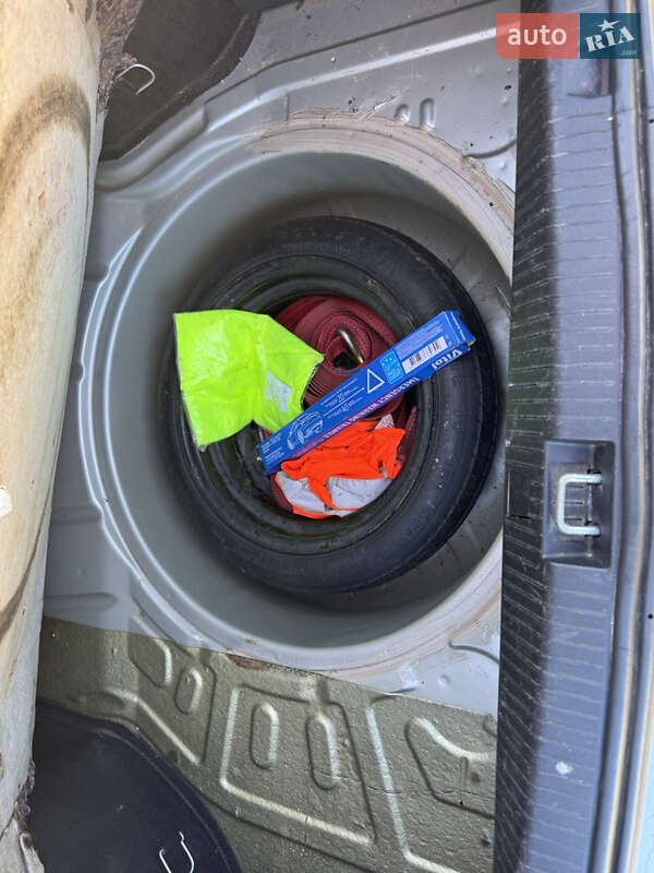 Седан Opel Vectra 2001 в Киеве фото 10 Седан Opel Vectra 2001 в Киеве